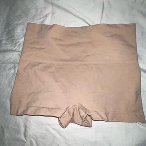 Spanx everyday shaping panties